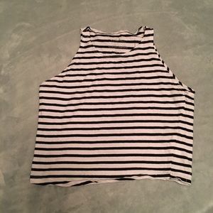 Size medium crop top